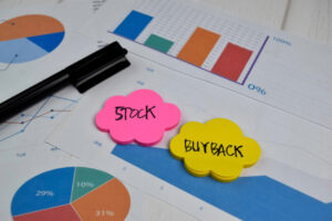 Read more about the article Meme Stocks 2025: Real Investment or Just Internet Hype?