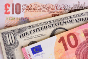 Read more about the article GBP/JPY Falls Below 198.50 After Weak UK Retail Sales Data