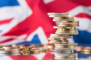 GBP/JPY Dips Back Under 200 as Politics & Bond Fears Stir the Market