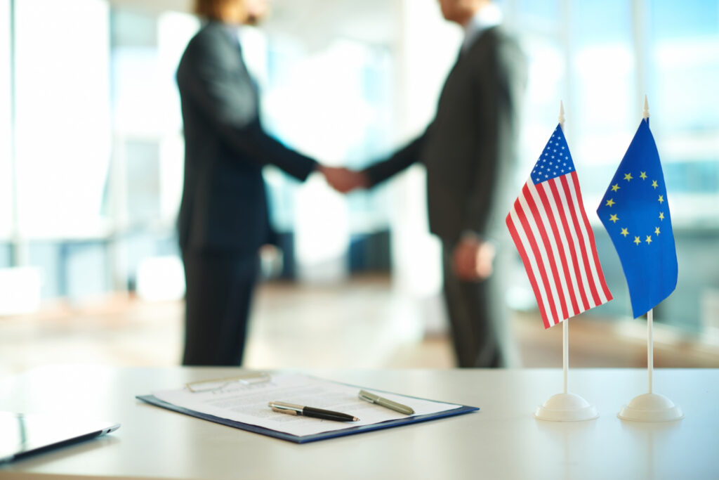 Trump Imposes New Tariffs: 10%